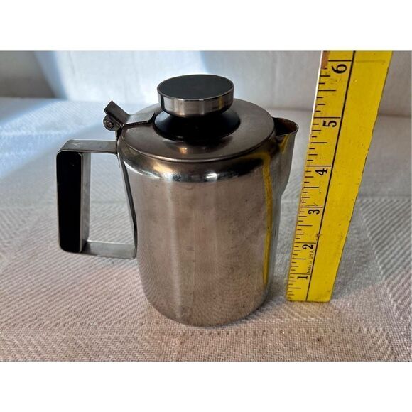 VTG Stainless Steel Restaurant Style Teapot, Flip Top, Black Inlay Handle & Top - Picture 9 of 10